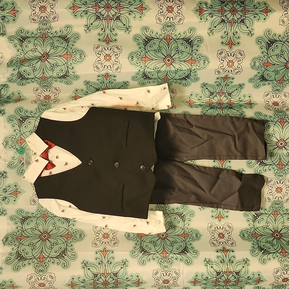 Kids 4 piece set